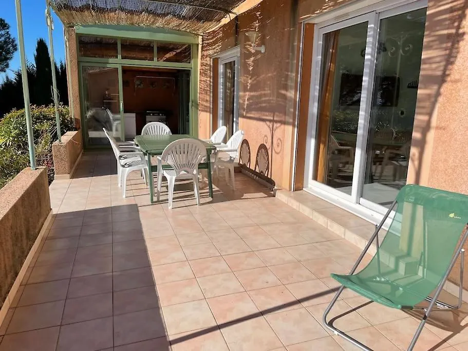 La Villa Tanamera, Tres Jolie Maison Piscine, A 2 Pas Du Centre-Ville Bedoin France
